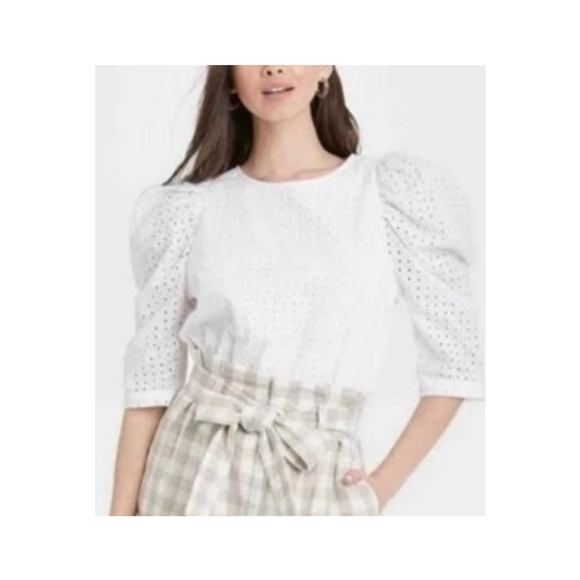 a new day Tops - A new day puff sleeve eyelet top size Medium